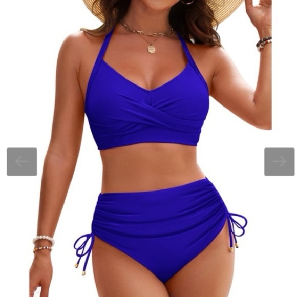 Women’s Dream Two Piece Royal Blue Bikini Swimsuit Set NWT Size S - Picture 1 of 3